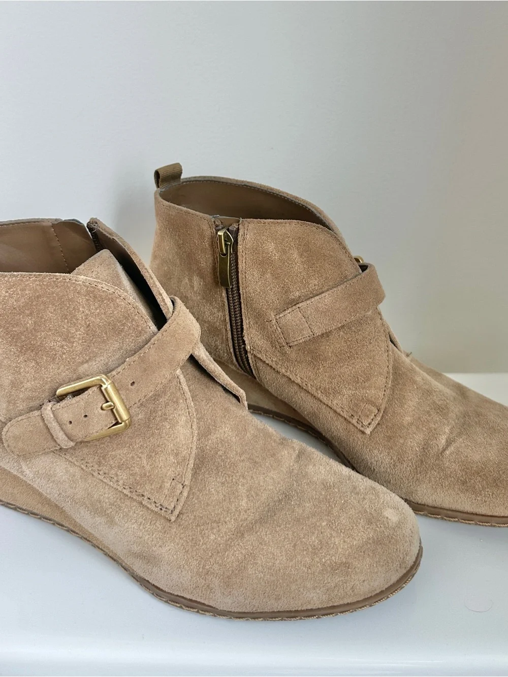 Franco Sarto Amerosa Buckle Wedge Bootie Tan Suede Size 9